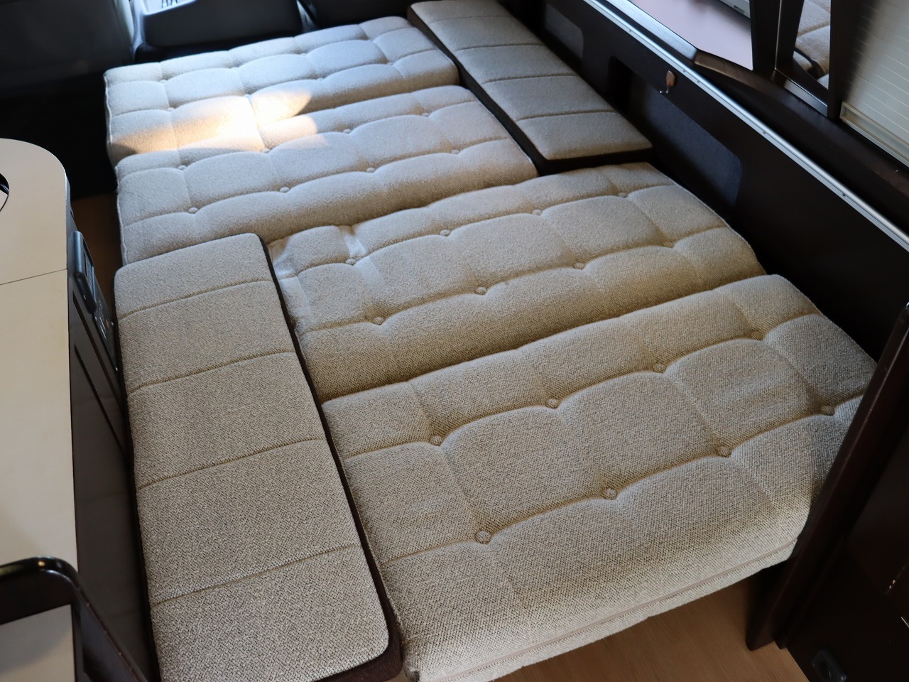 キャンピングカーバンコン