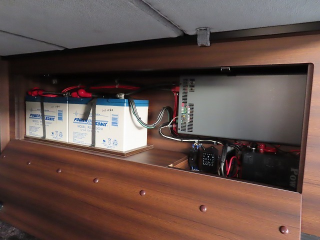 キャンピングカーバンコン