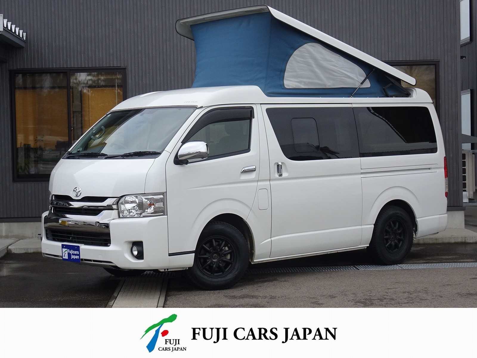 バンコン ハイエース ホワイトハウス コンパス 4WD