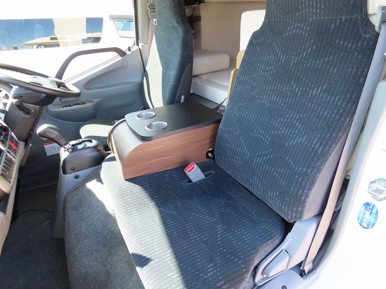 キャンピングカーキャブコン