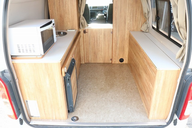 キャンピングカーバンコン