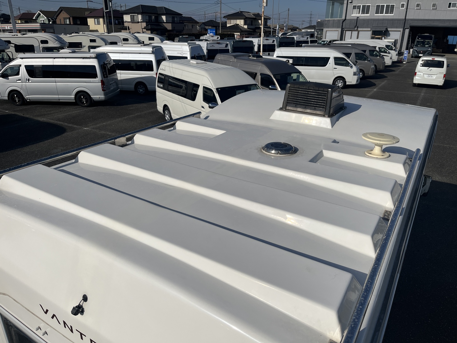 キャンピングカーキャブコン