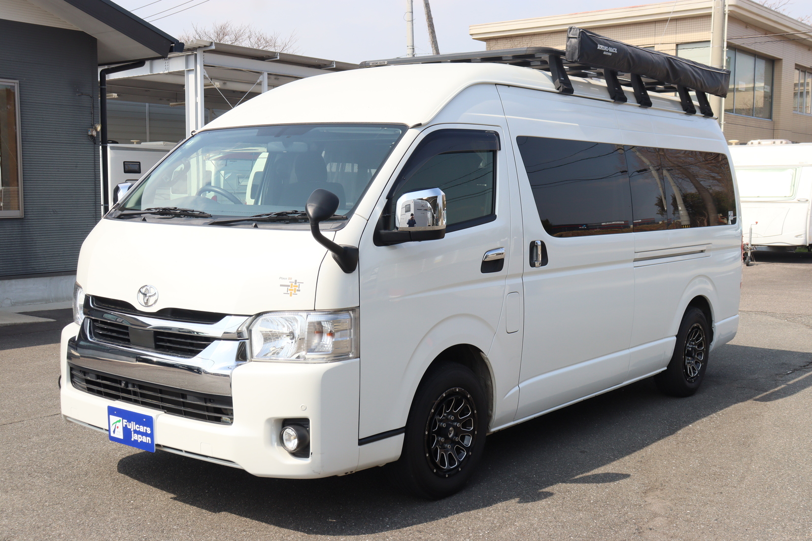 キャンピングカーバンコン