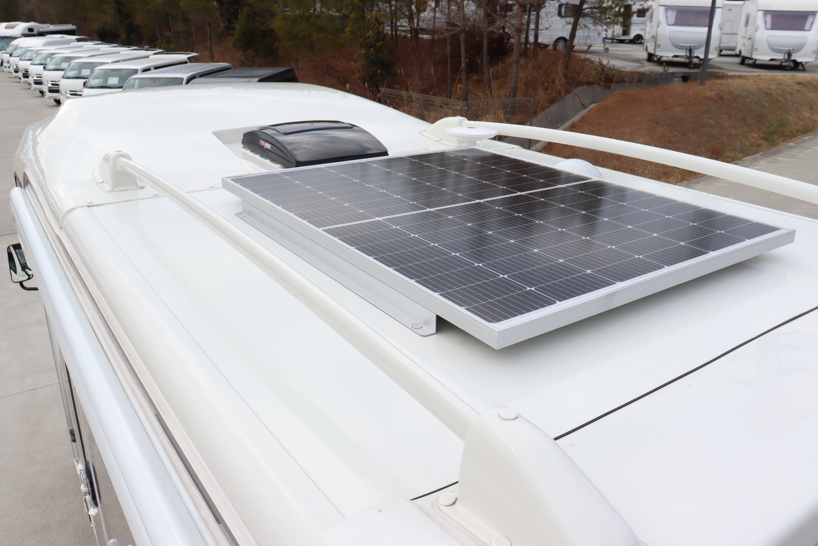 キャンピングカーキャブコン