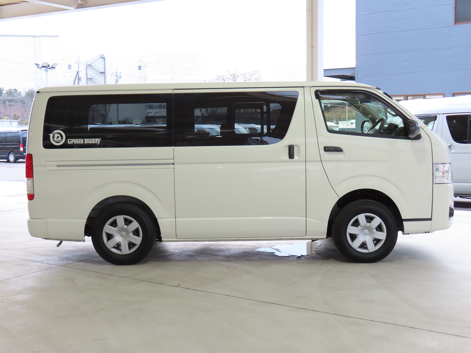 キャンピングカーバンコン