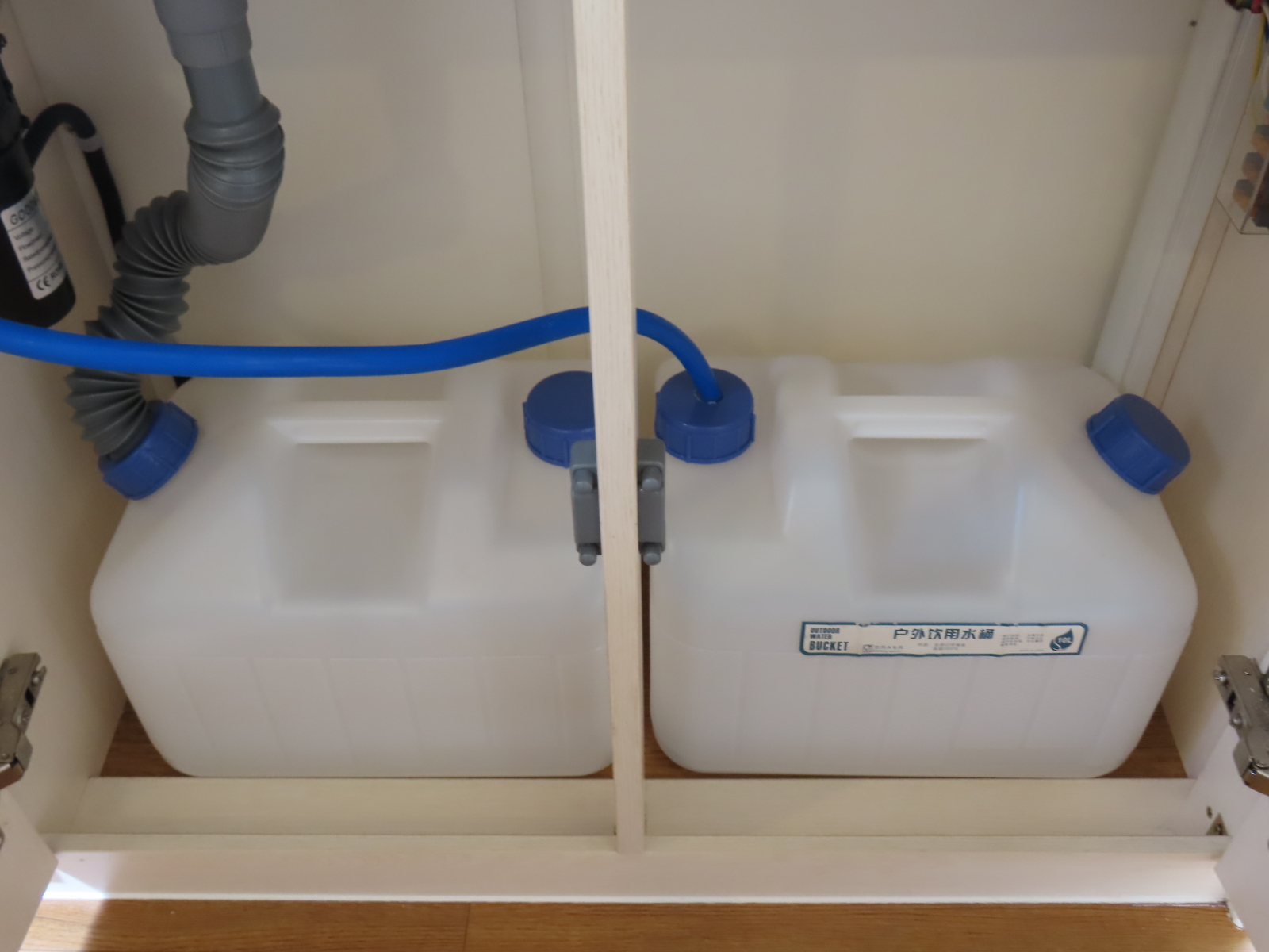 キャンピングカー軽キャンパー