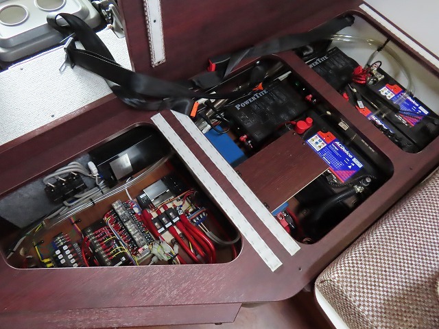 キャンピングカーキャブコン