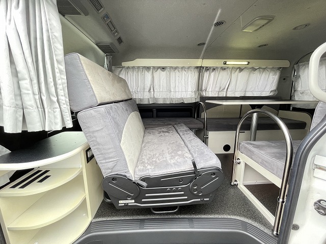 キャンピングカーバンコン