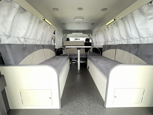 キャンピングカーバンコン