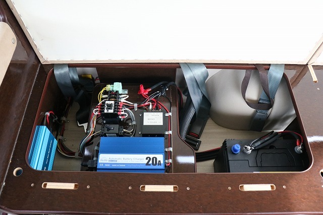 キャンピングカーバンコン