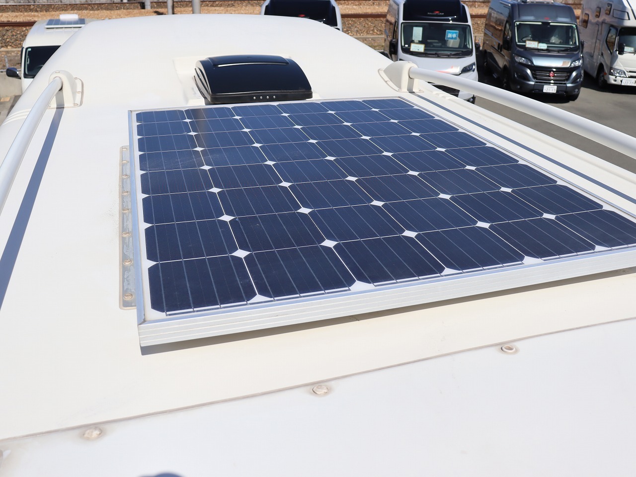 キャンピングカーキャブコン