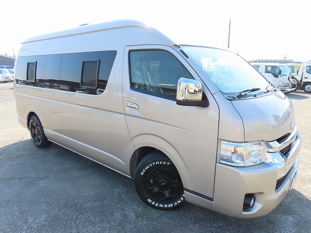 キャンピングカーバンコン