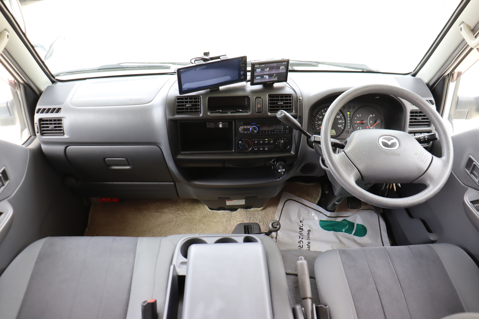 キャンピングカーキャブコン