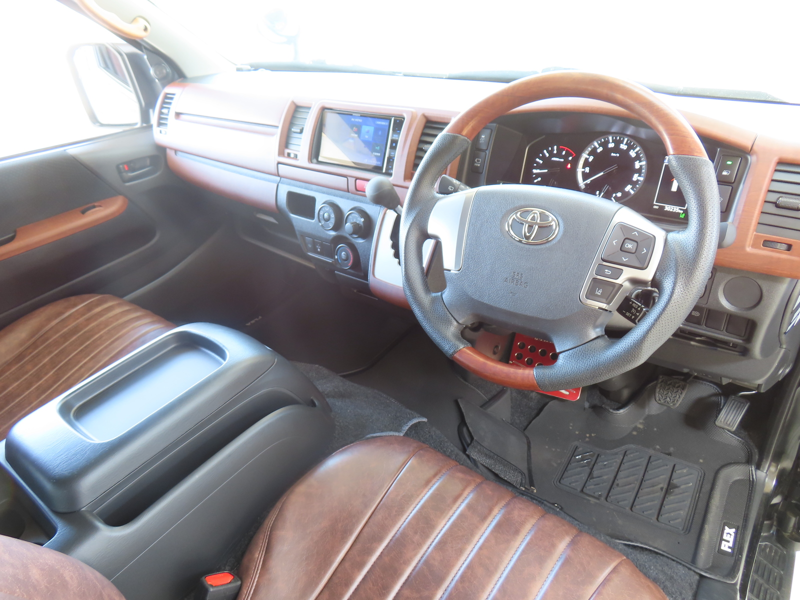 キャンピングカーバンコン