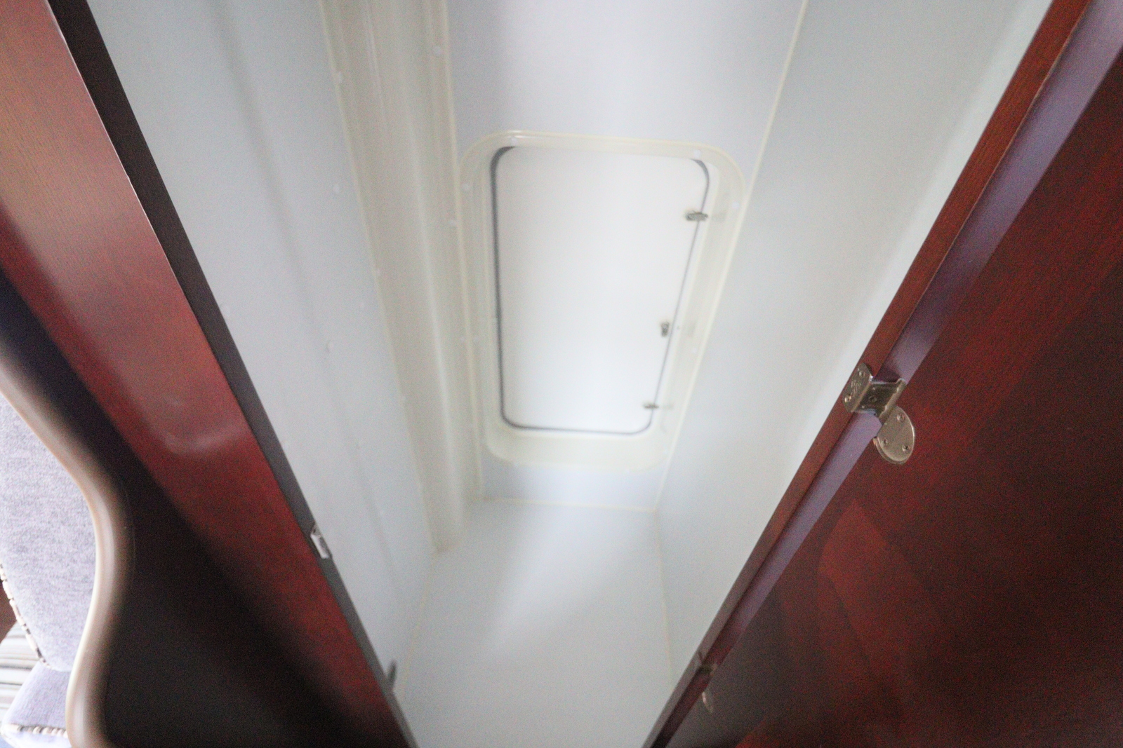 キャンピングカーキャブコン