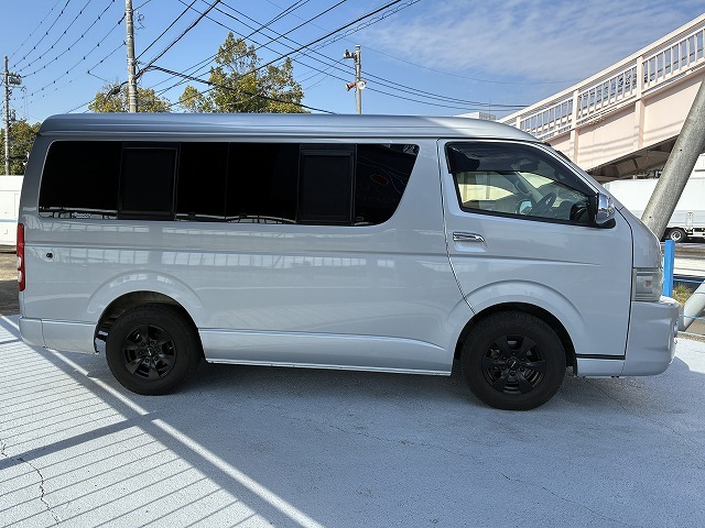 キャンピングカーバンコン