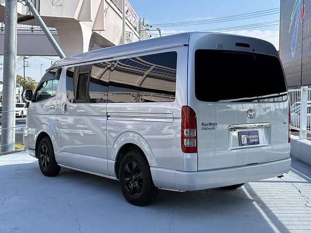 キャンピングカーバンコン