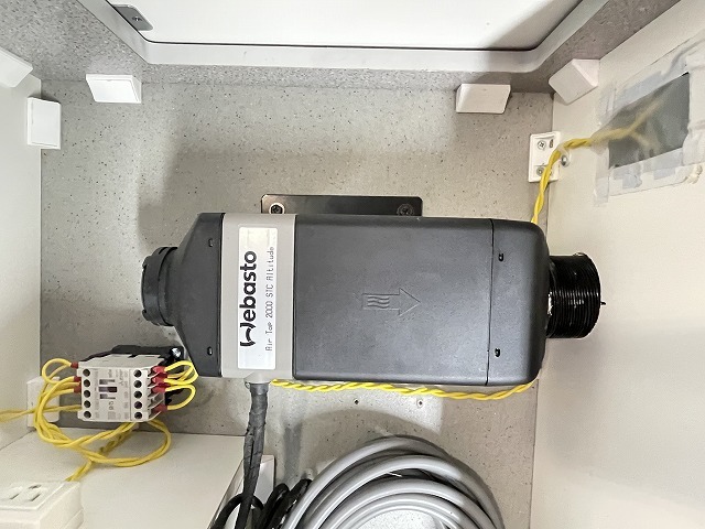 キャンピングカーバンコン