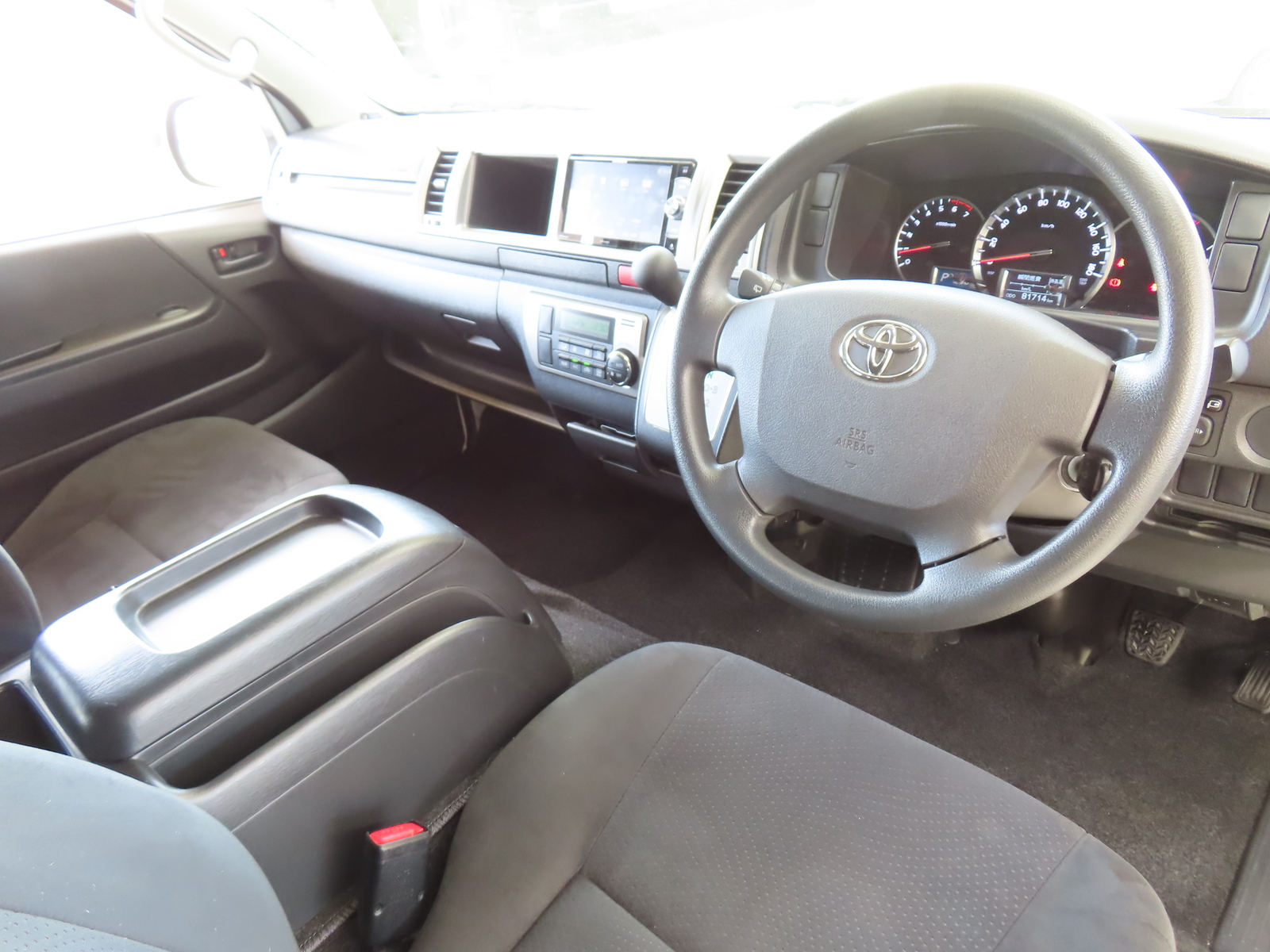 キャンピングカーバンコン