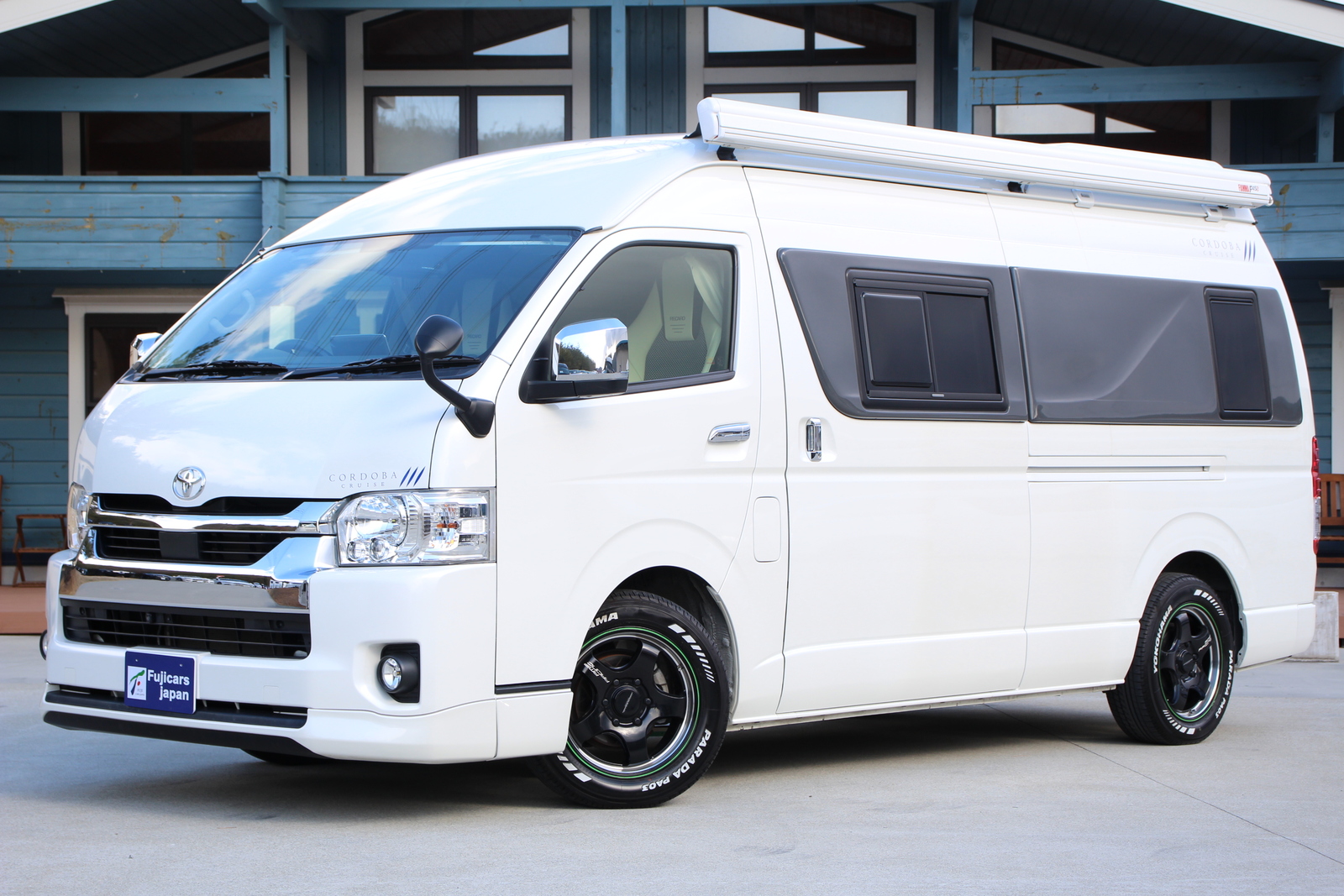 キャンピングカーバンコン