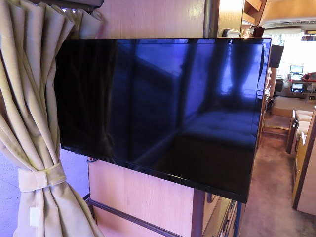 キャンピングカーバスコン