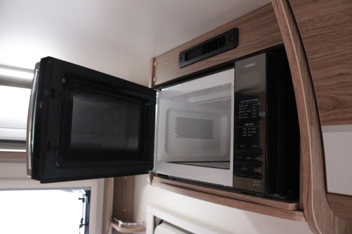 キャンピングカーキャブコン