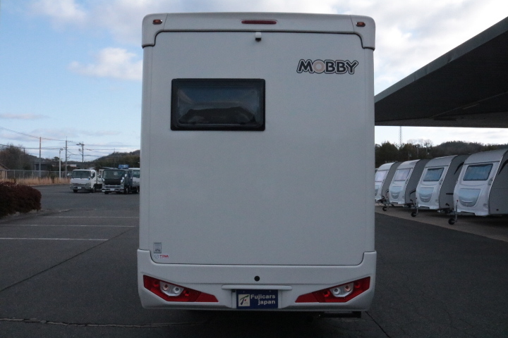 キャンピングカーキャブコン