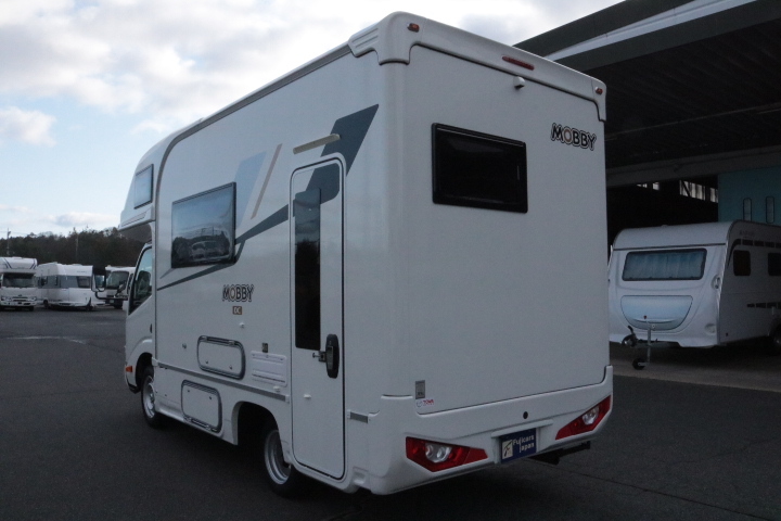 キャンピングカーキャブコン