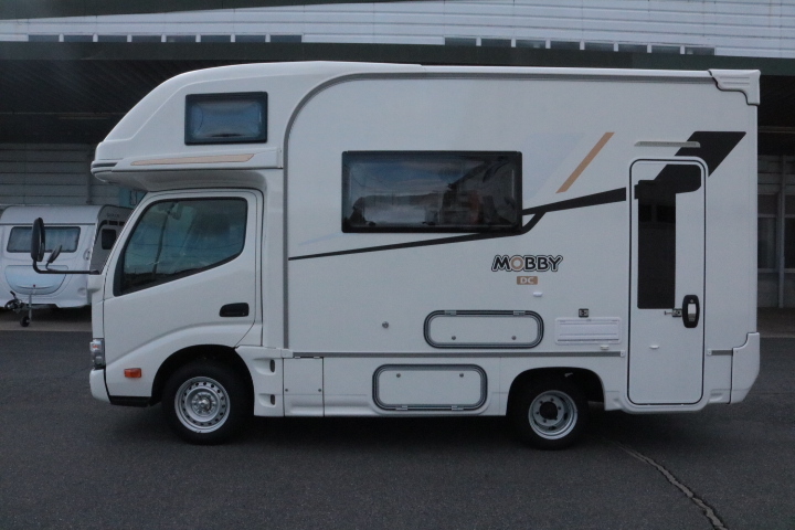 キャンピングカーキャブコン