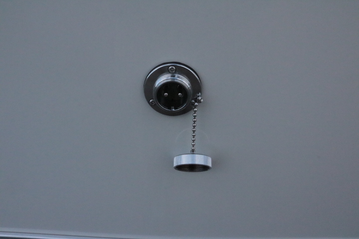 キャンピングカーキャブコン