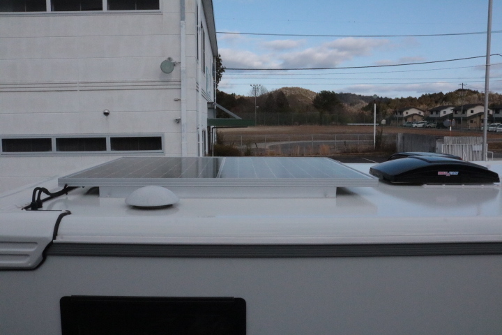 キャンピングカーキャブコン