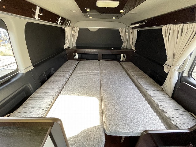 キャンピングカーバンコン