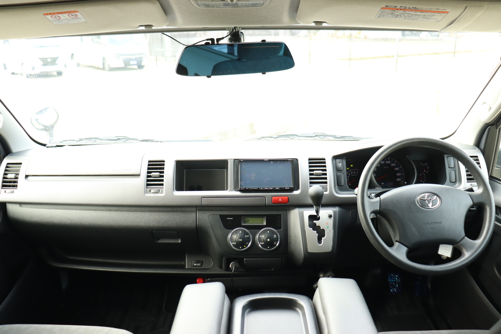 キャンピングカーバンコン