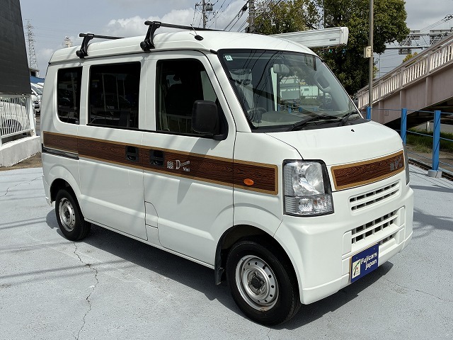 キャンピングカー軽キャンパー