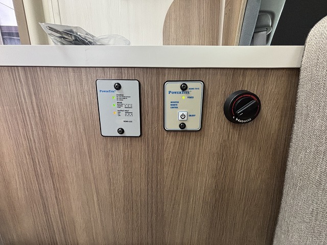 キャンピングカーキャブコン