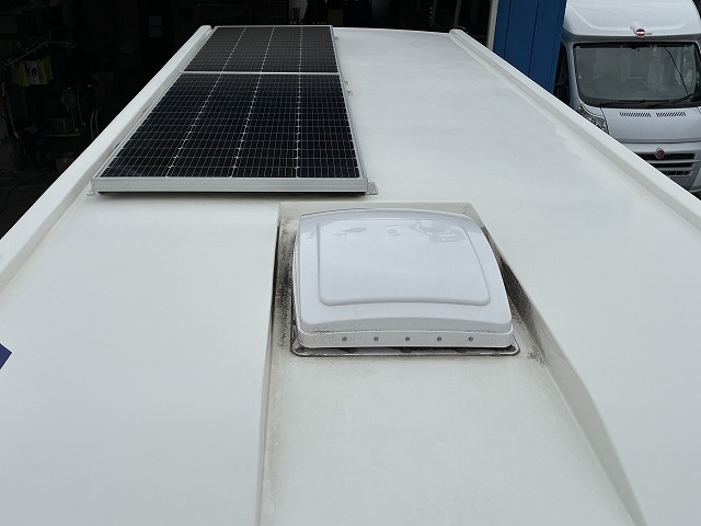 キャンピングカーキャブコン