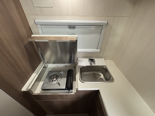 キャンピングカーキャブコン