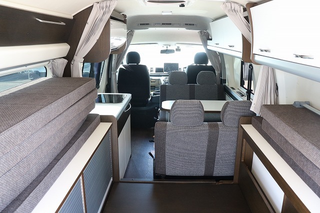 キャンピングカーバンコン