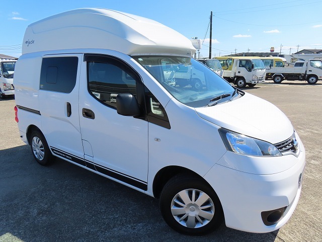 キャンピングカーバンコン