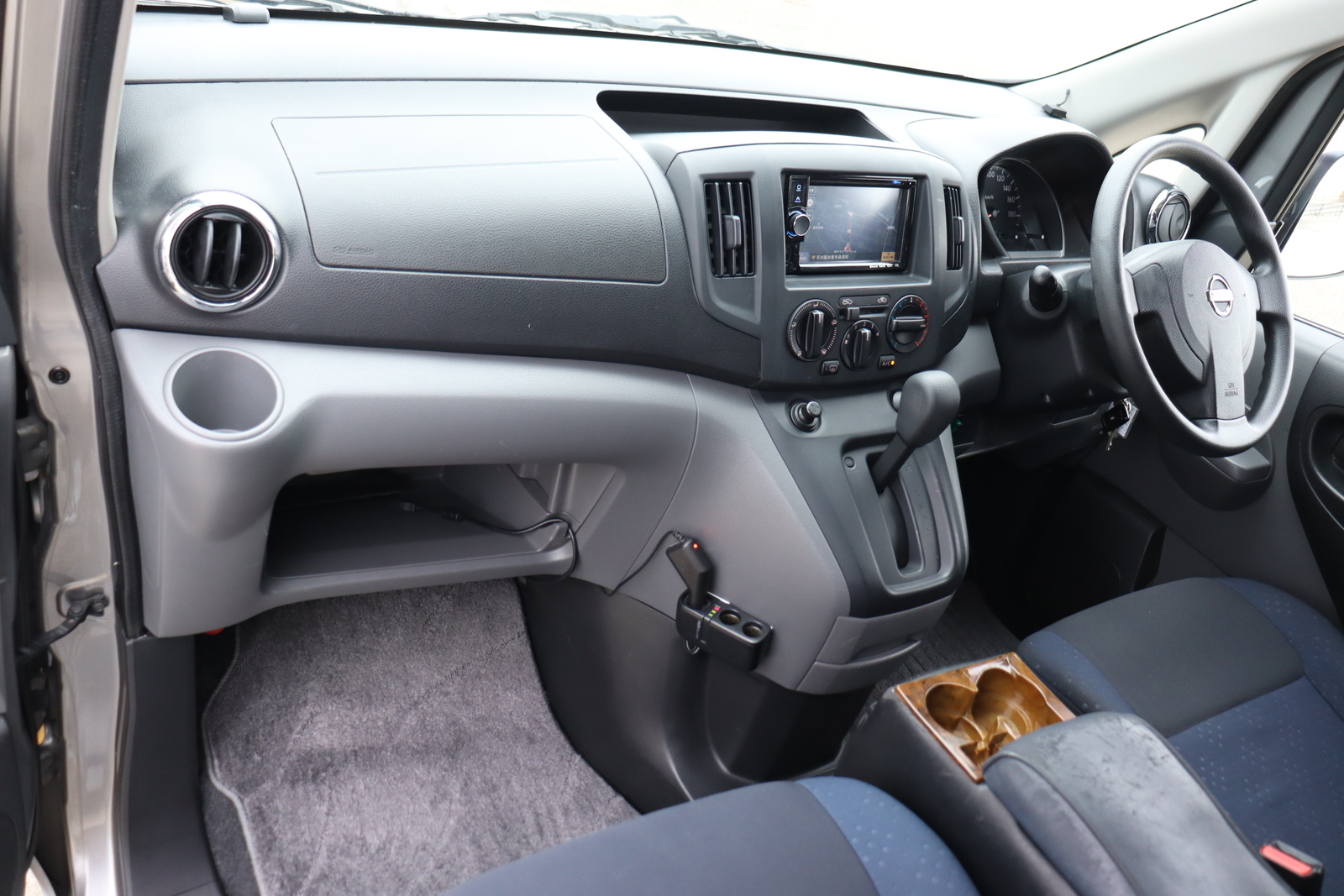 キャンピングカーバンコン