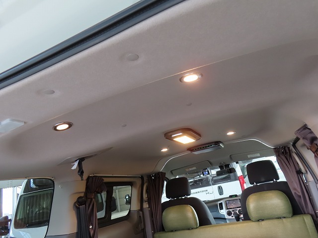 キャンピングカーバンコン