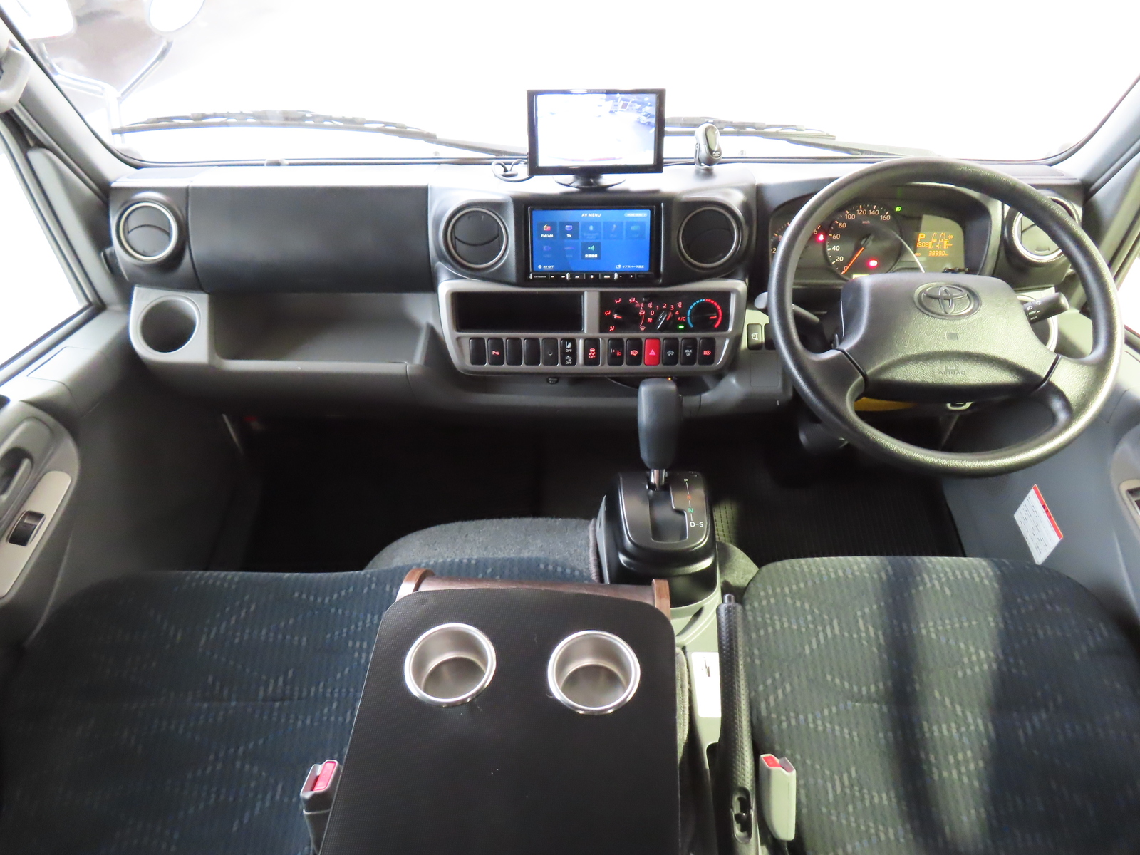 キャンピングカーキャブコン