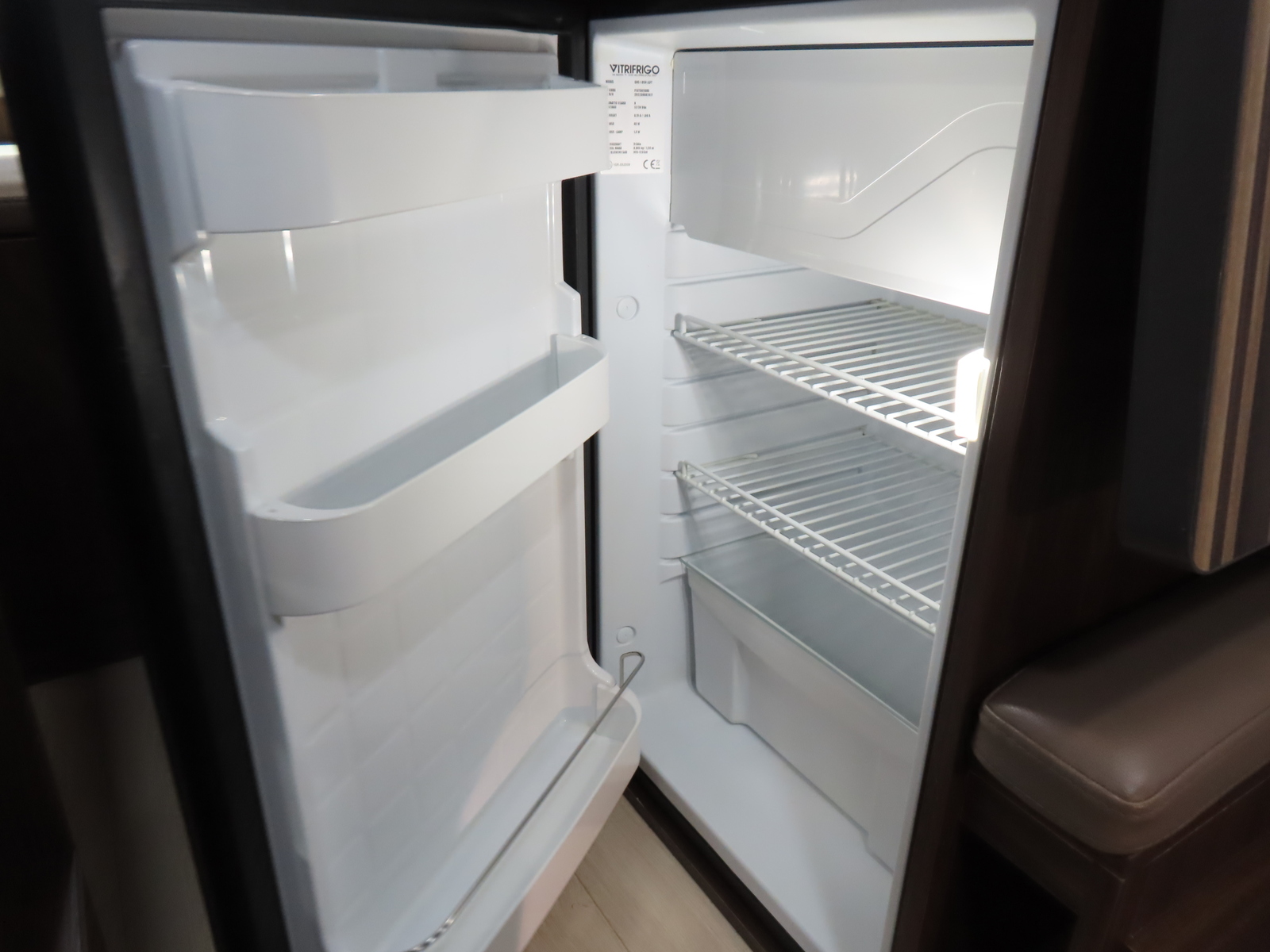 キャンピングカーキャブコン