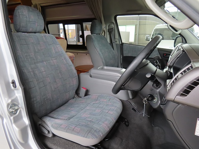 キャンピングカーバンコン