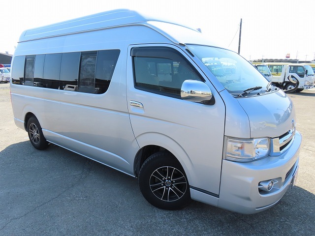 キャンピングカーバンコン