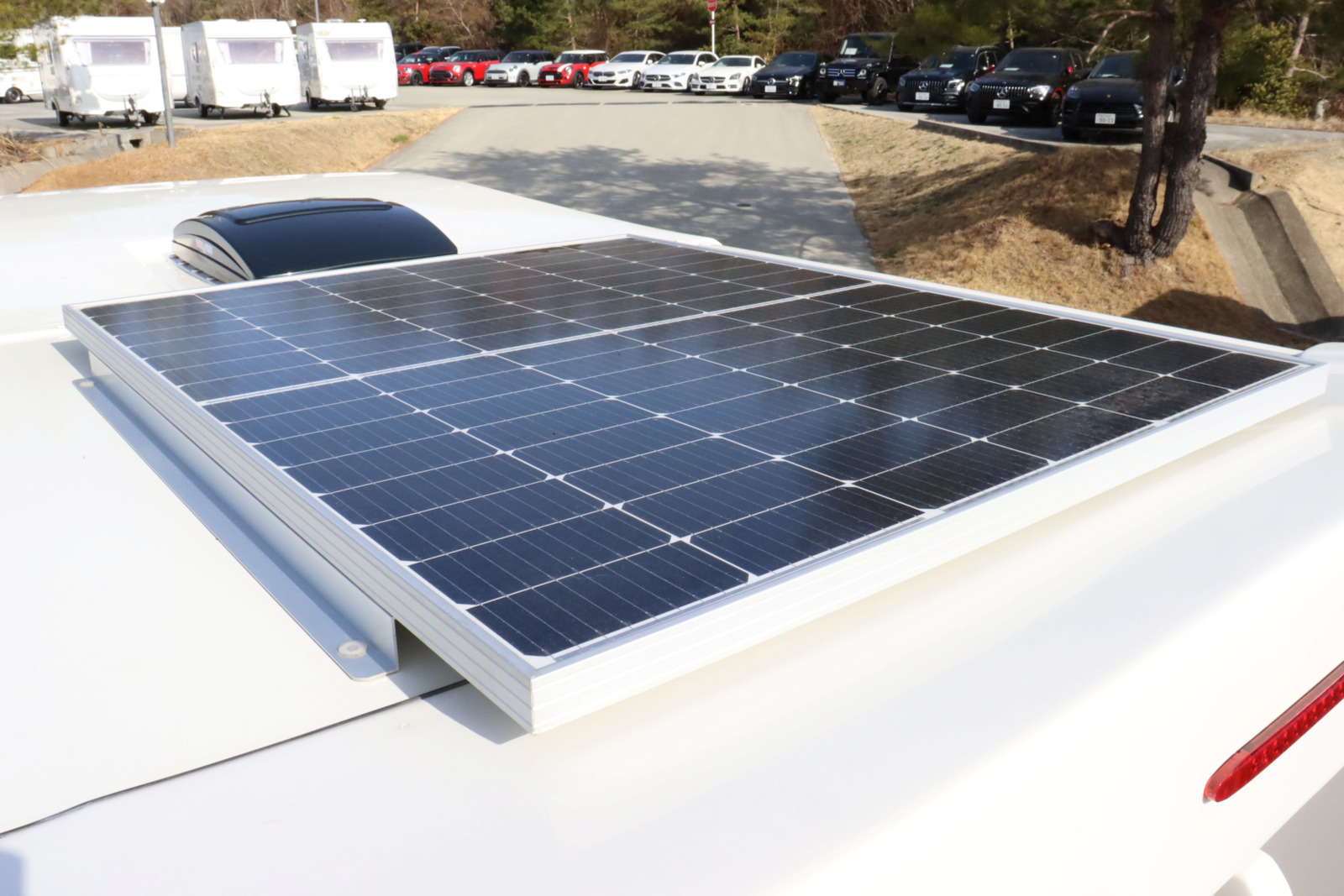 キャンピングカーキャブコン