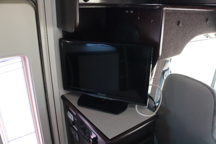 キャンピングカーキャブコン