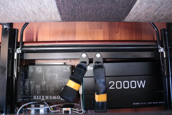 キャンピングカーキャブコン