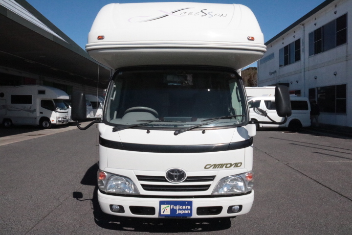 キャンピングカーキャブコン