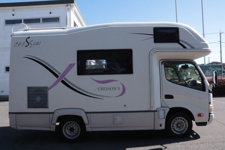 キャンピングカーキャブコン